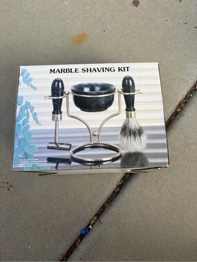 NIB marble shaving kit.